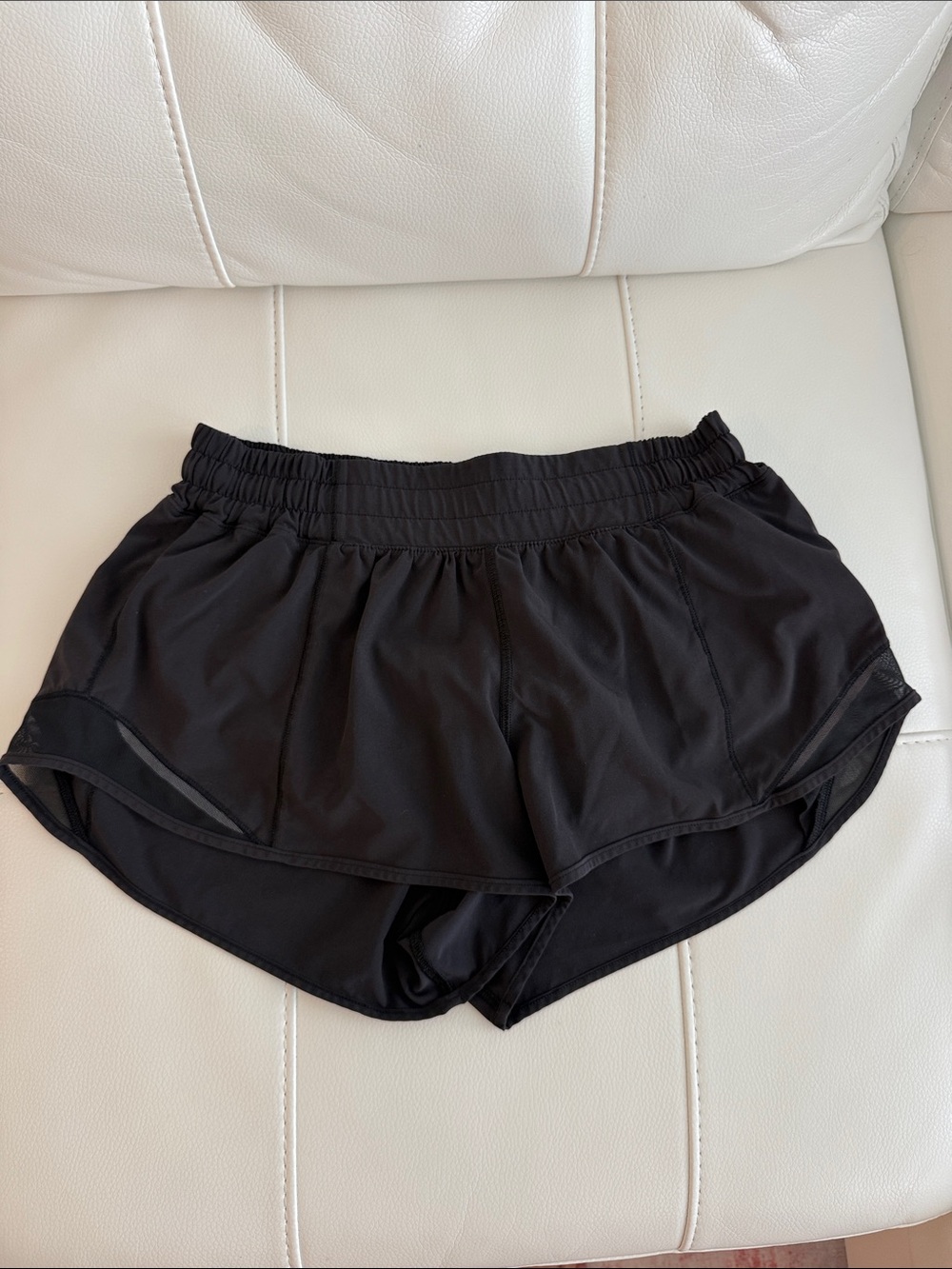 Lululemon Hotty Hot Shorts Size 8